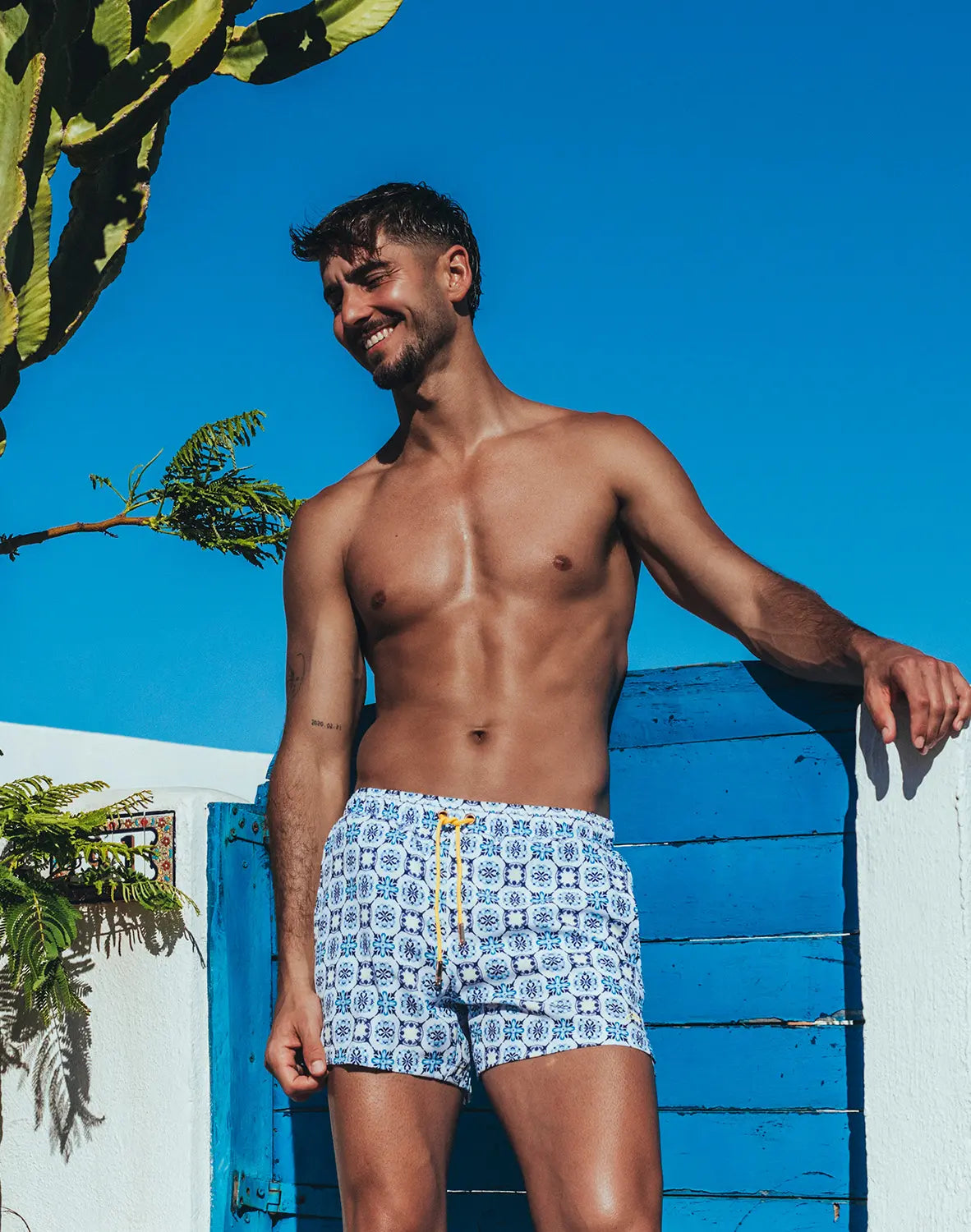 BYRON SWIM SHORT - MYKONOS PRINT