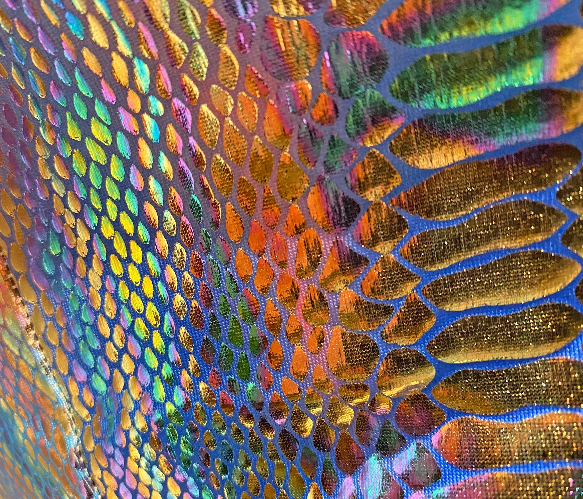 METALLIC SNAKE POCKET SHORTS