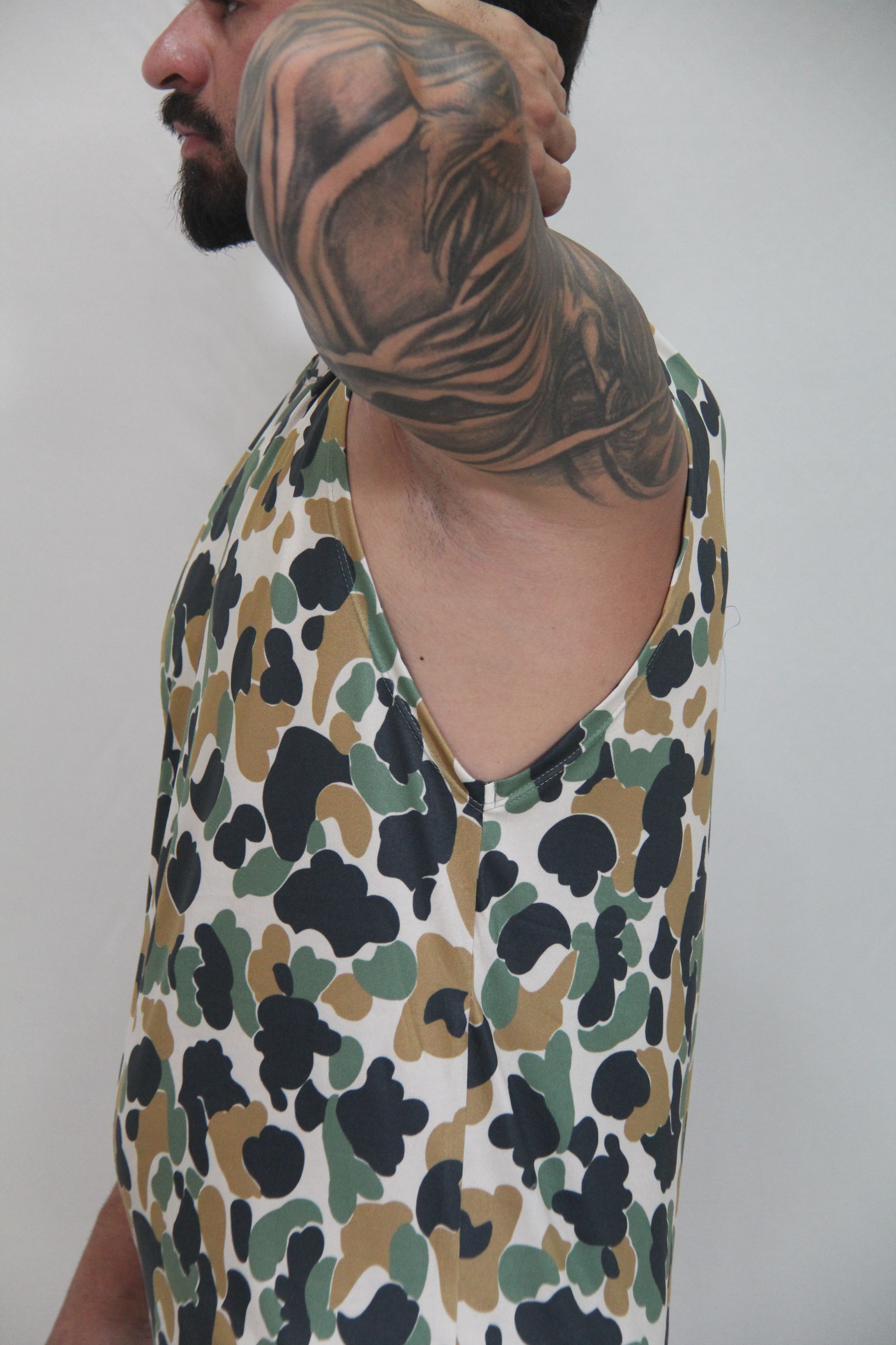 CAMOUFLAGE OPEN ARM TANK
