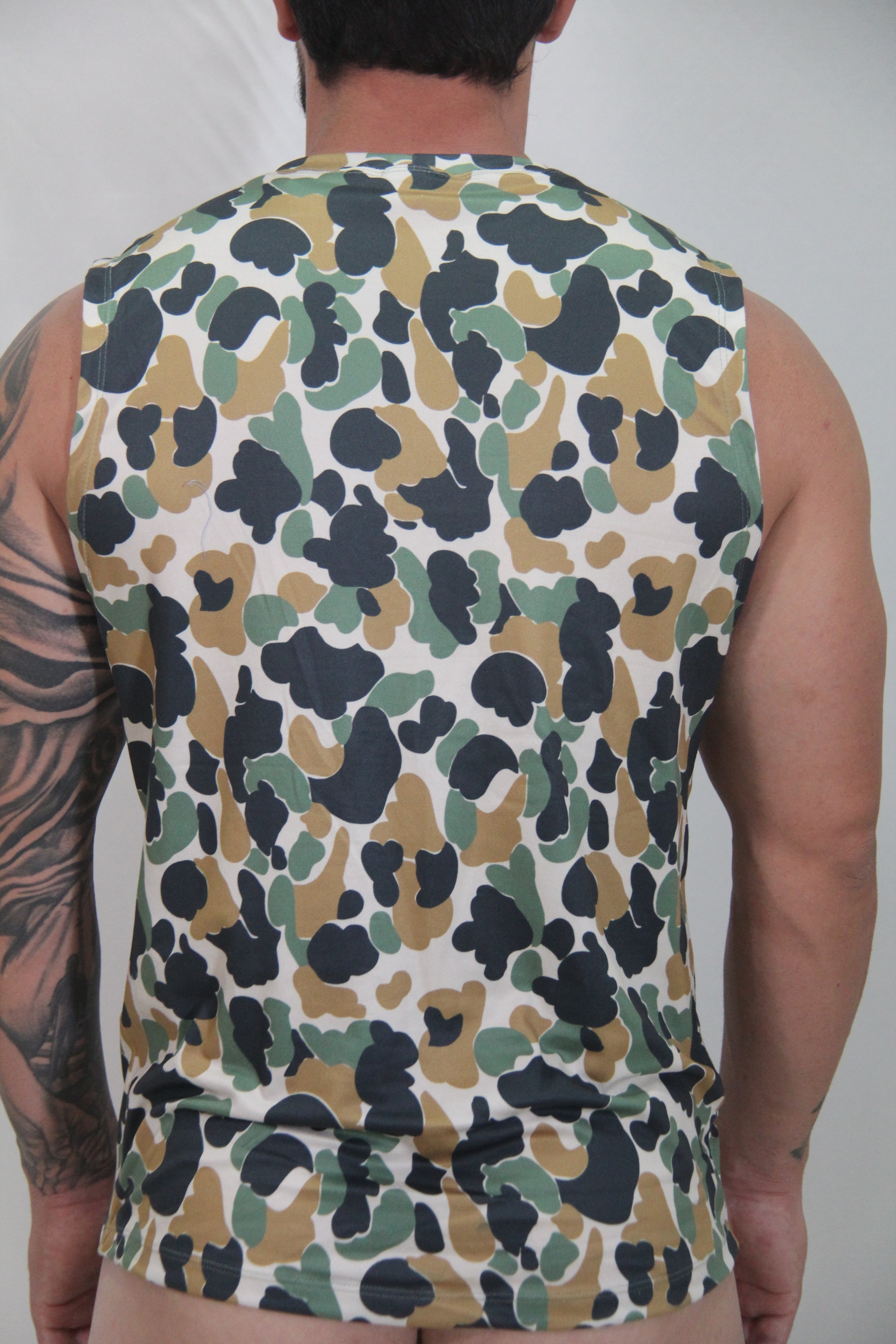 CAMOUFLAGE OPEN ARM TANK