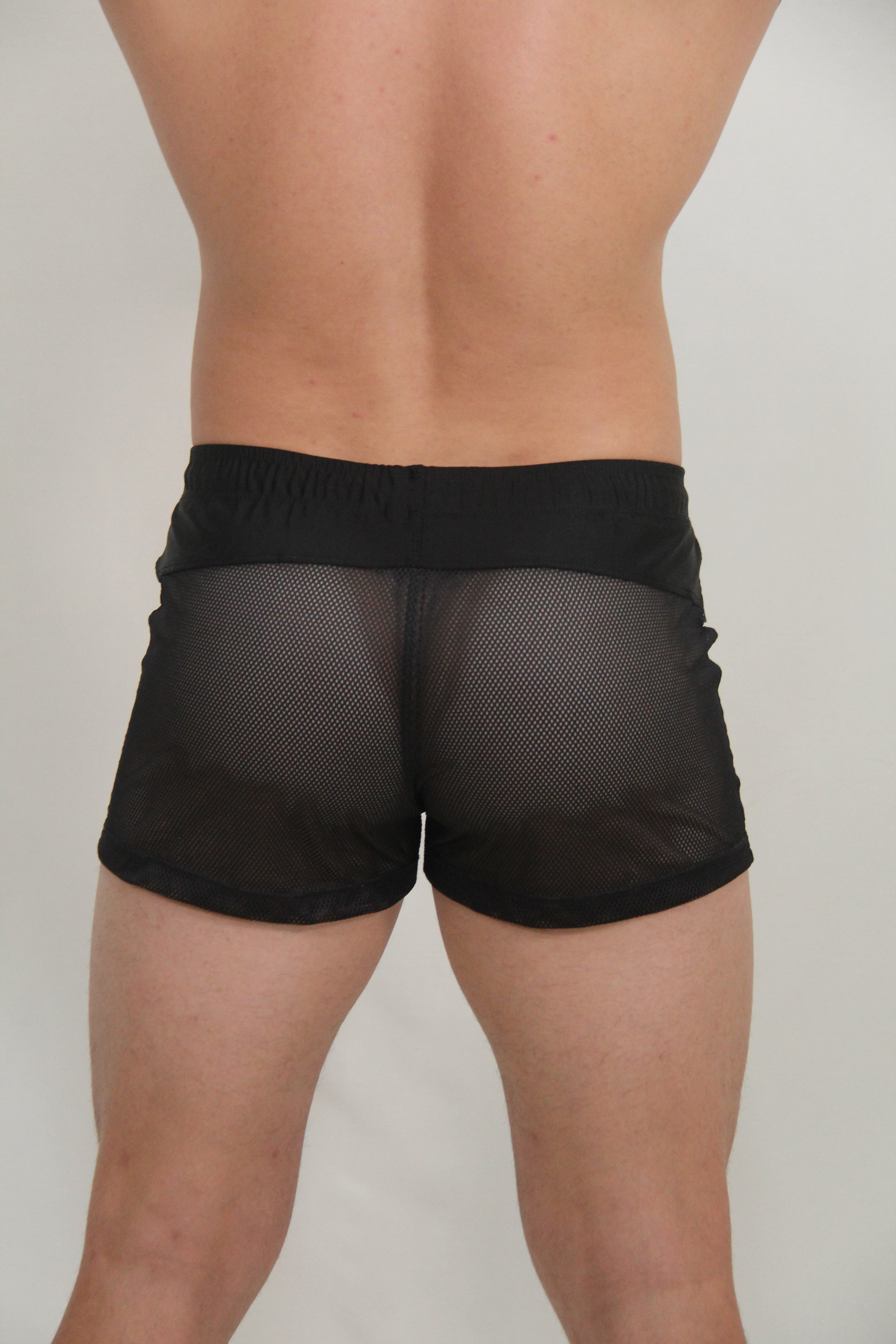 CIRCUIT MESH SHORT - 4 COLORS AVAILABLE