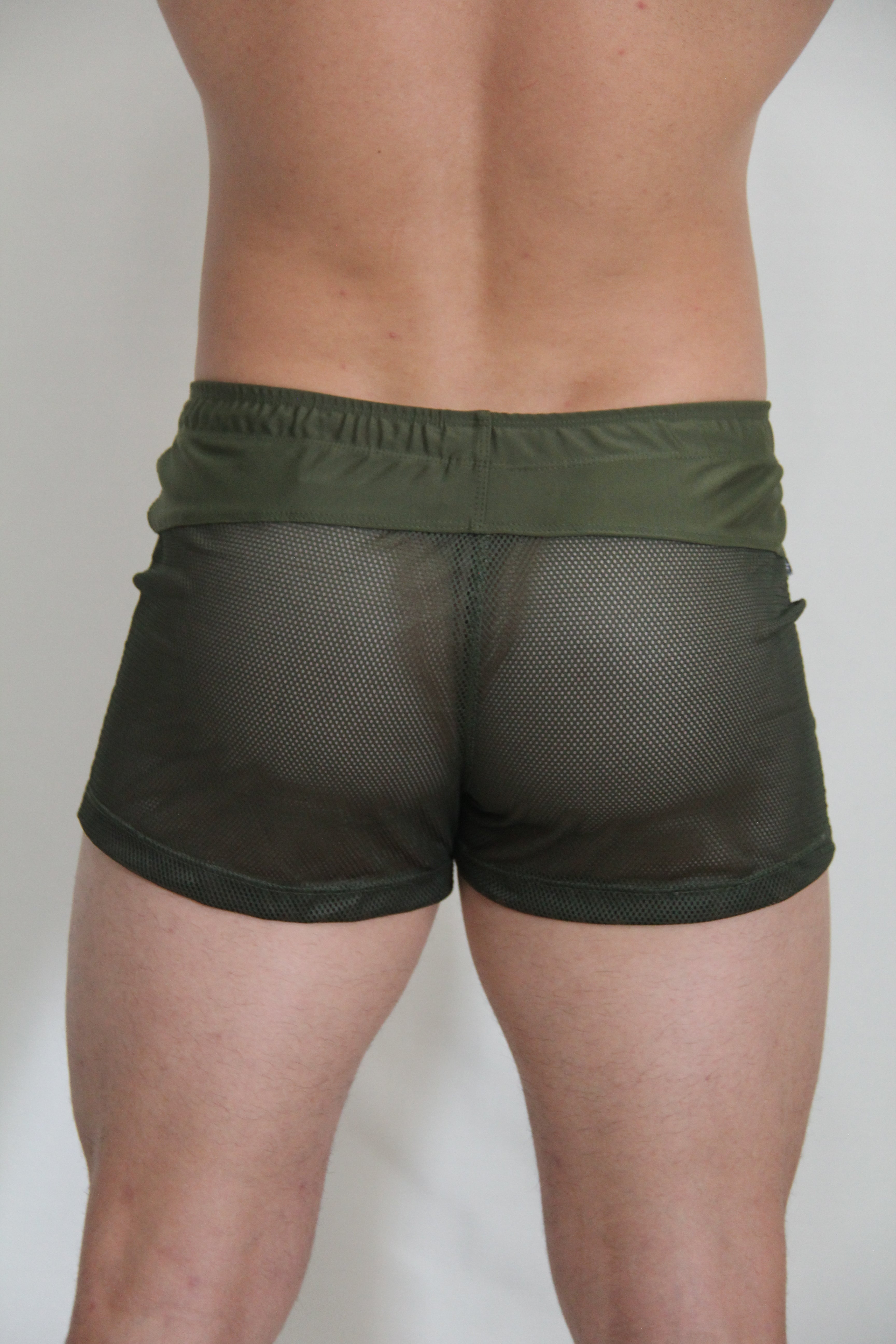 CIRCUIT MESH SHORT - 4 COLORS AVAILABLE