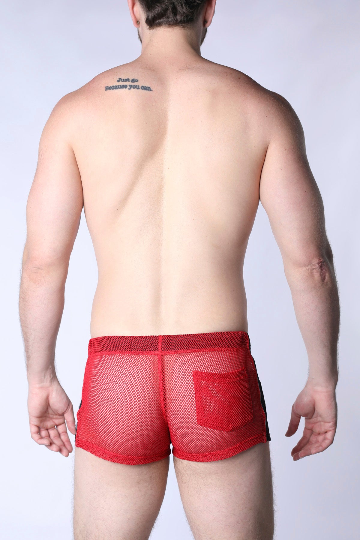 CHAIN REACTION MESH SHORT