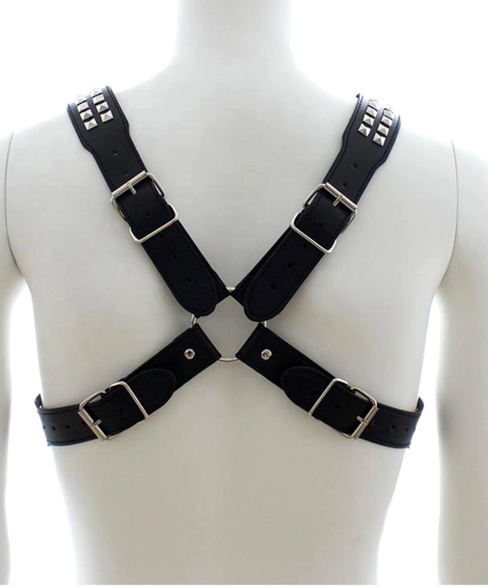 PYRAMID STUDS X HARNESS