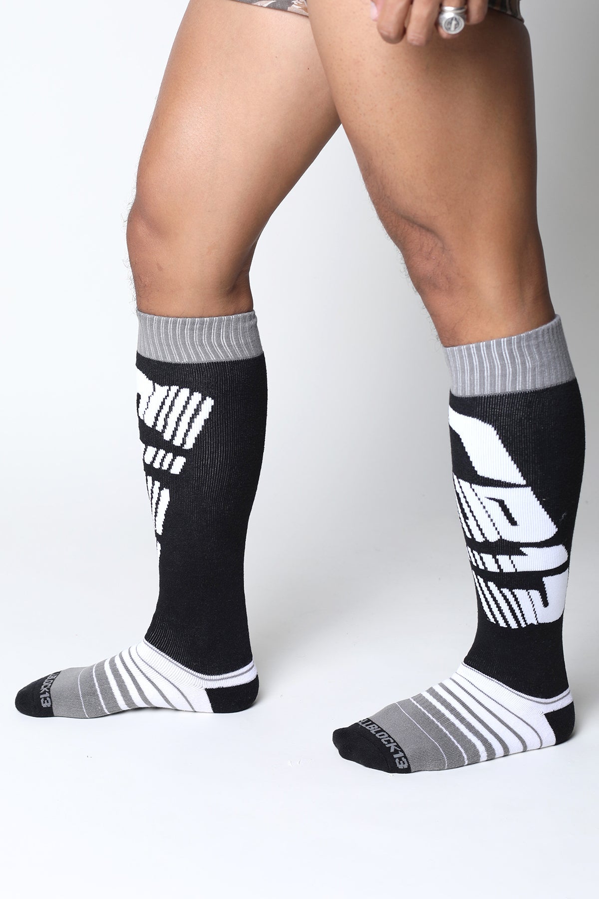 VELOCITY 2.0 KNEE HIGH SOCK - 3 COLORS TO CHOOSE