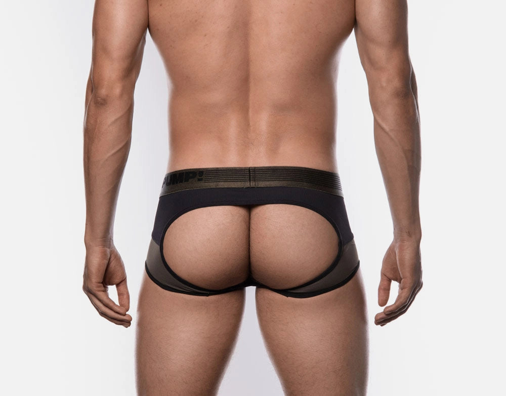 MILITARY ACCESS TRUNK